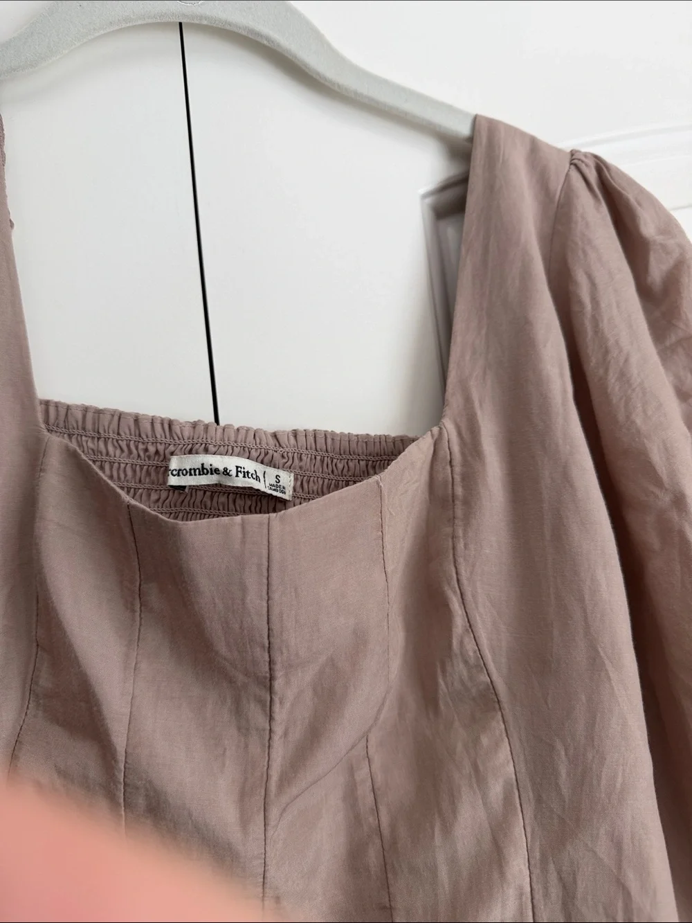 Abercrombie & Fitch Puff Sleeve Square-Neck Top in Taupe